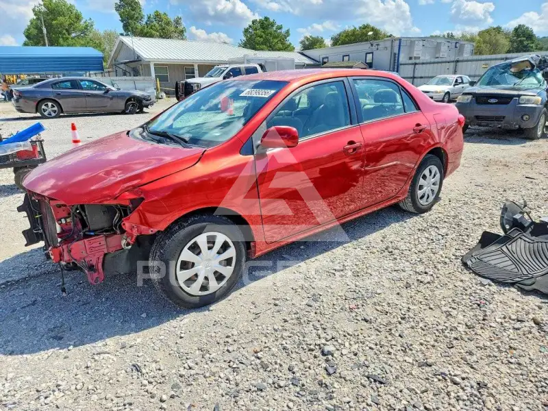 2011 Toyota COROLLA фото