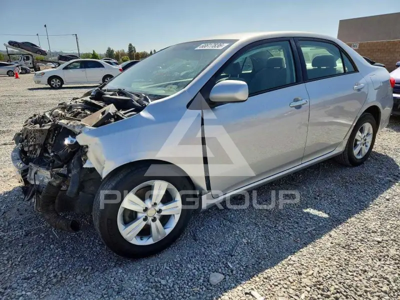 2011 Toyota COROLLA фото