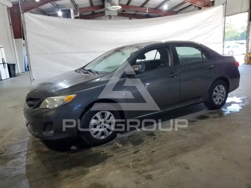 2011 Toyota COROLLA photo