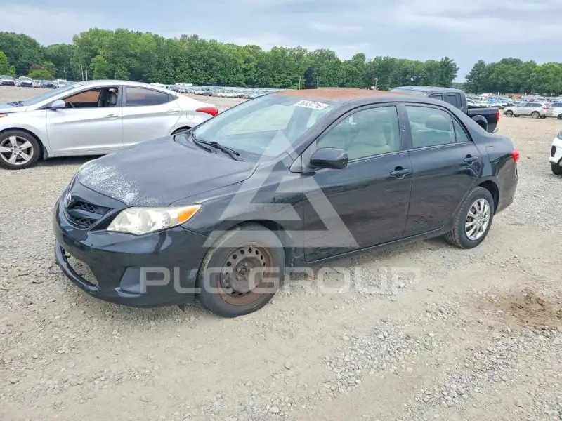 2011 Toyota COROLLA фото