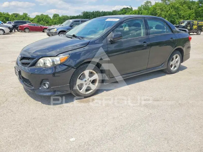 2011 Toyota COROLLA фото