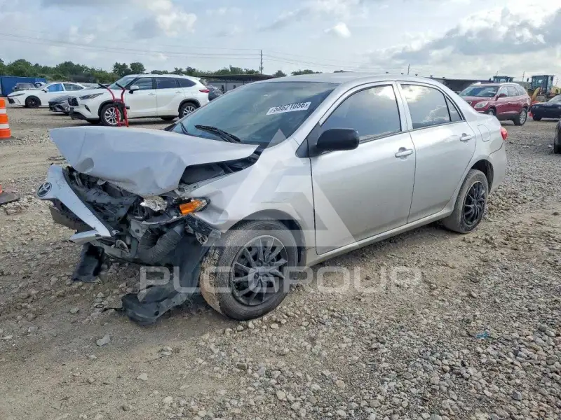 2011 Toyota COROLLA фото
