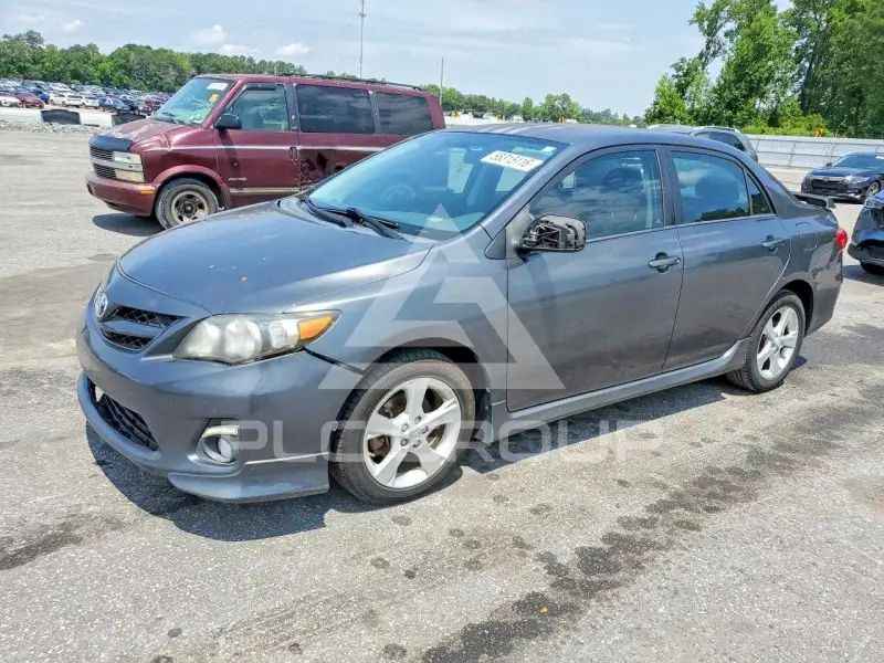 2011 Toyota COROLLA фото