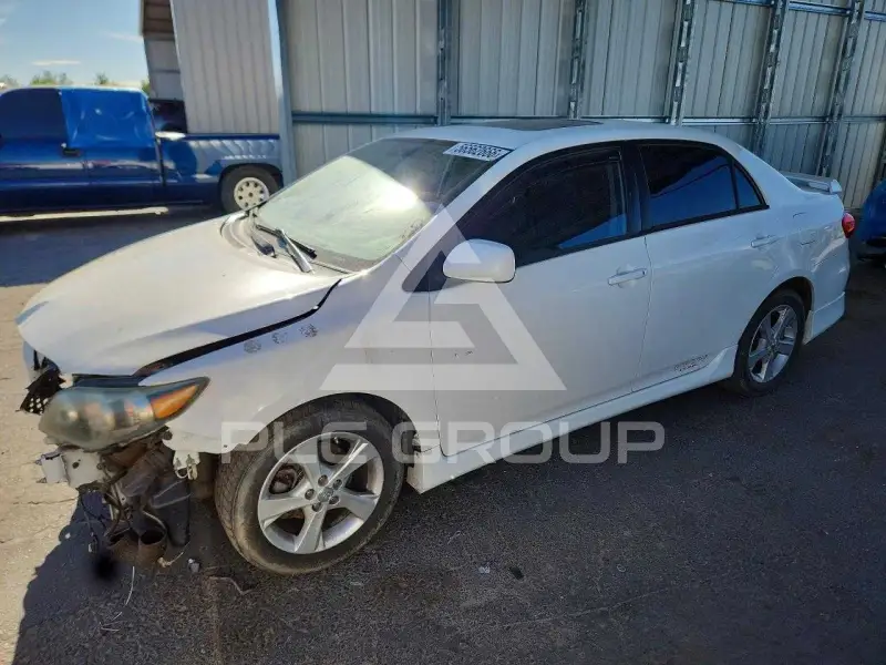 2011 Toyota COROLLA фото