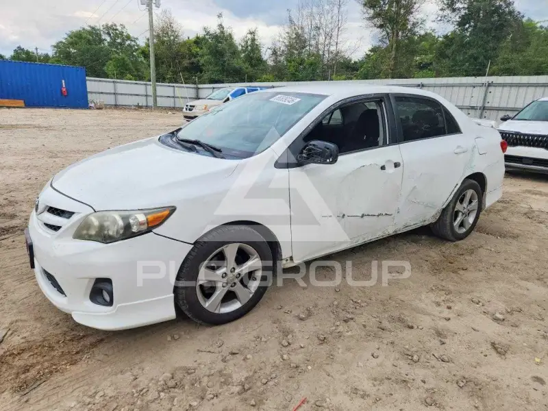2011 Toyota COROLLA фото