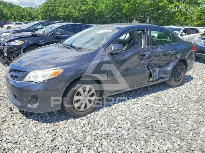 2011 Toyota COROLLA фото