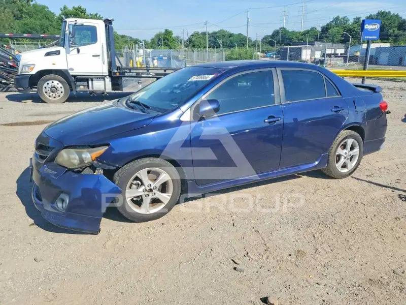 2011 Toyota COROLLA фото
