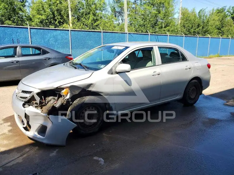 2011 Toyota COROLLA фото