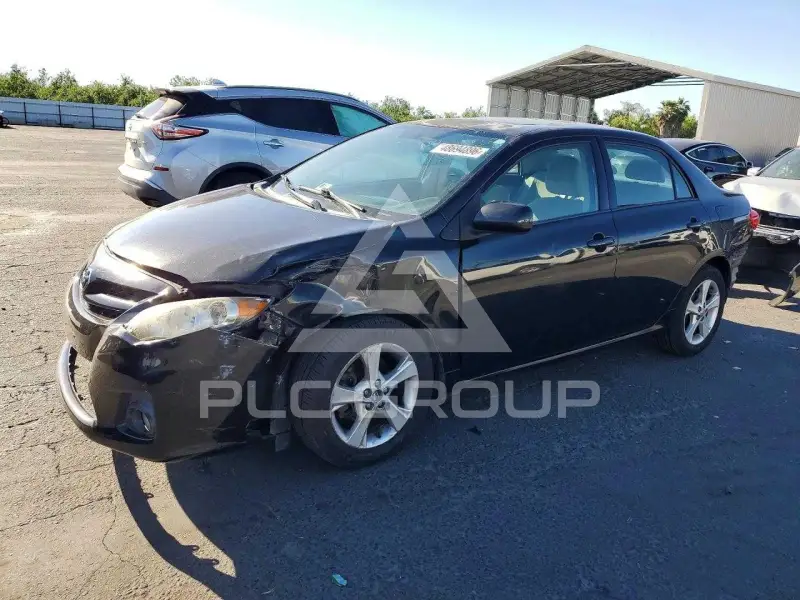 2011 Toyota COROLLA фото