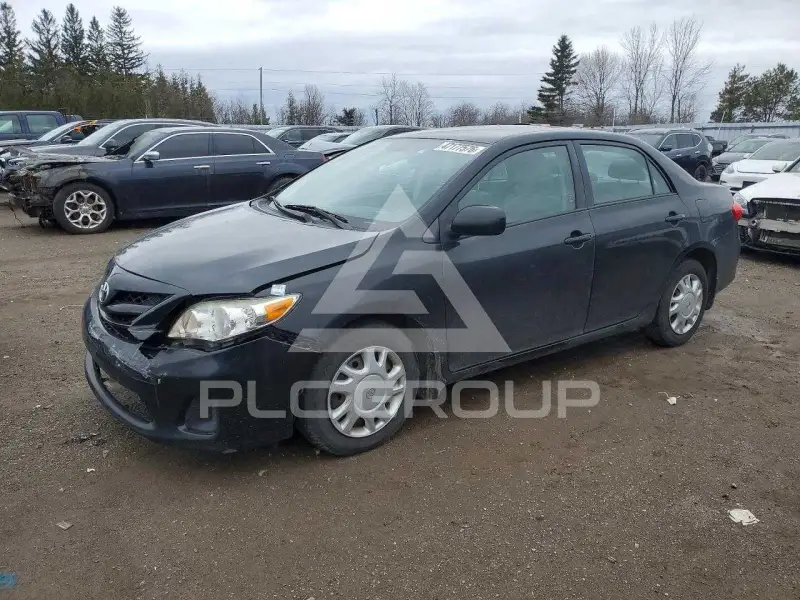 2011 Toyota COROLLA фото