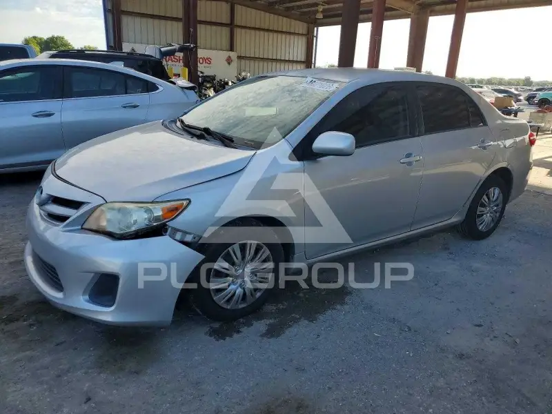 2011 Toyota COROLLA photo