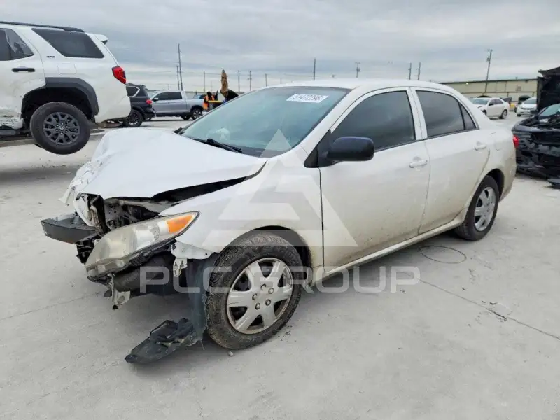 2011 Toyota COROLLA фото