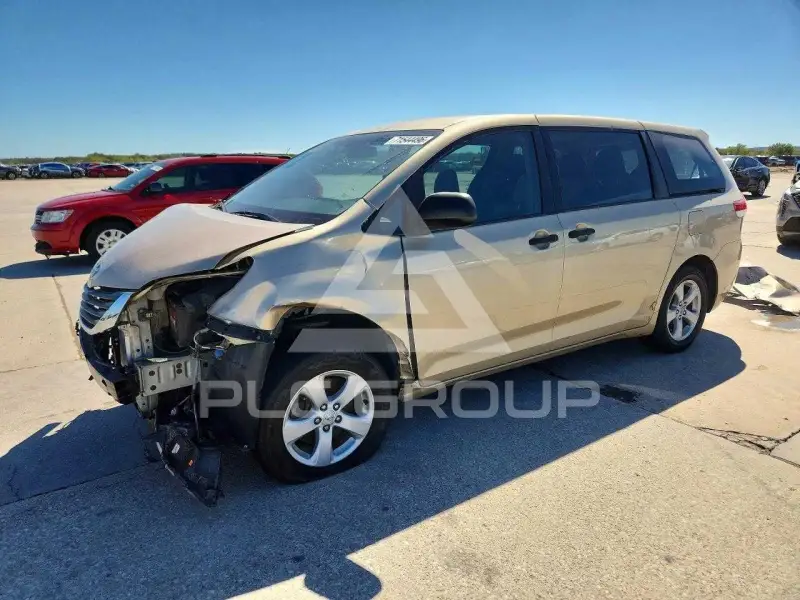 2011 Toyota SIENNA фото