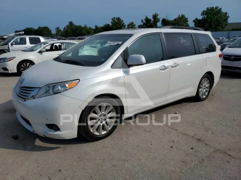 2011 Toyota SIENNA фото