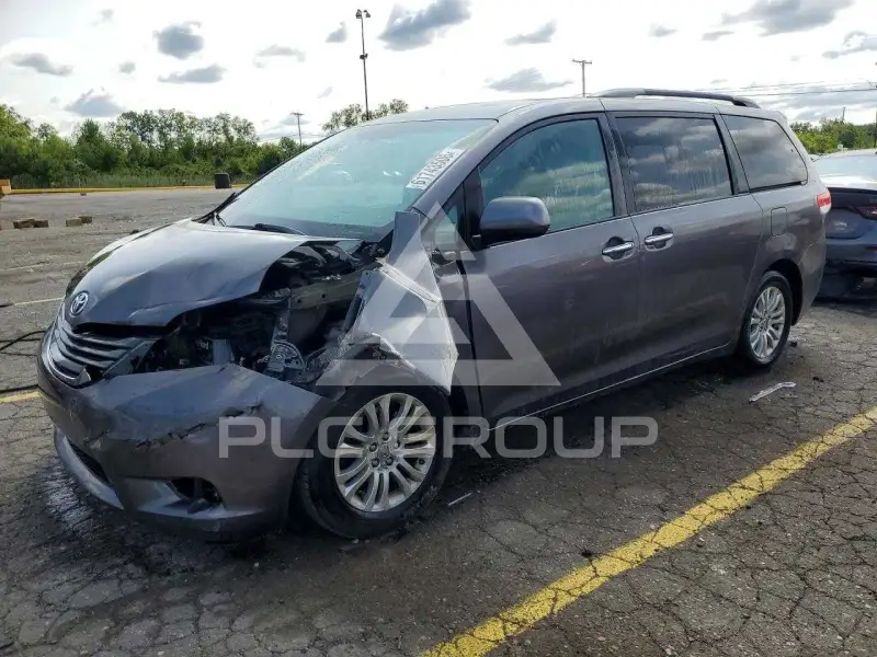 2011 Toyota SIENNA фото