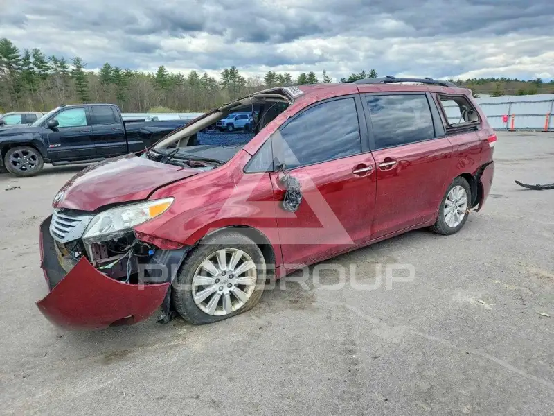 2011 Toyota SIENNA фото