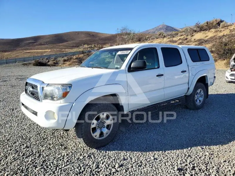 2011 Toyota TACOMA photo