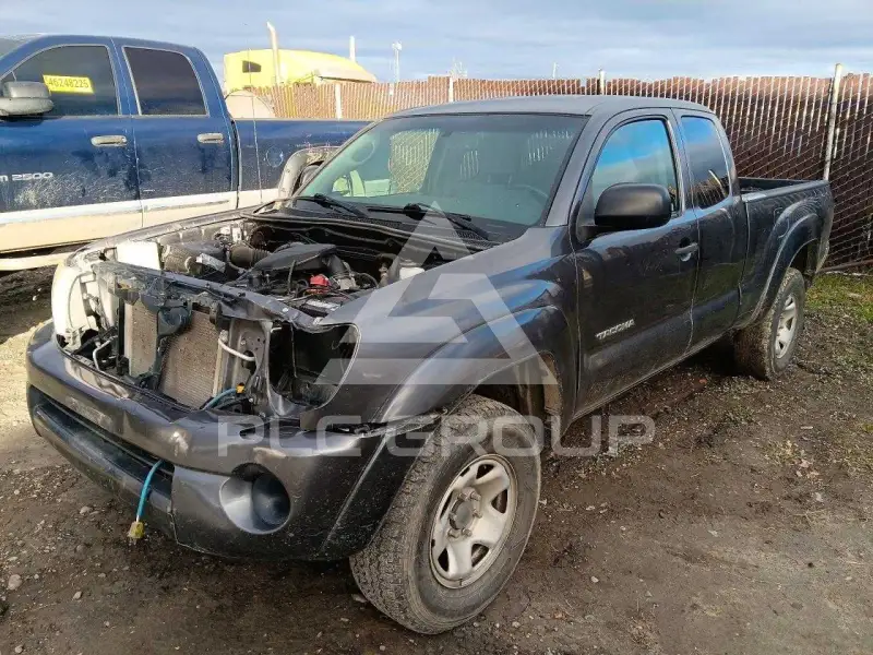 2011 Toyota TACOMA photo