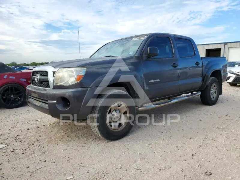 2011 Toyota TACOMA photo
