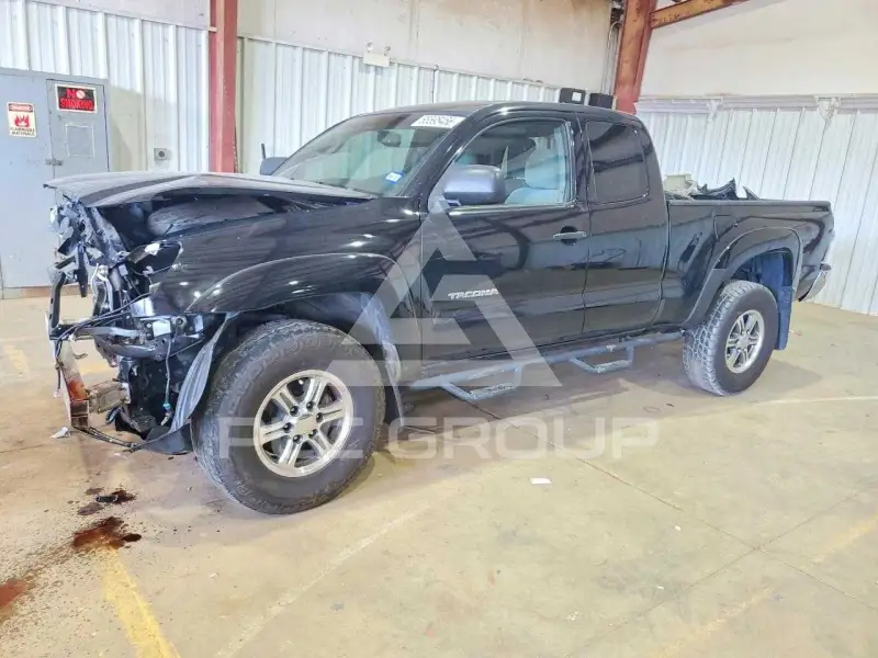 2011 Toyota TACOMA photo