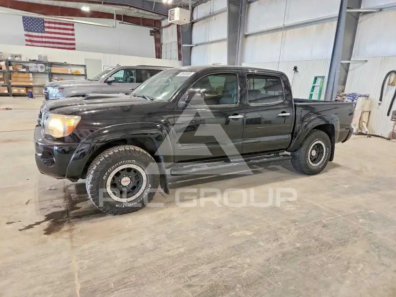2011 Toyota TACOMA photo