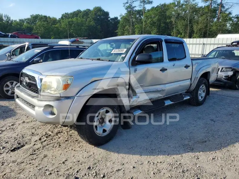 2011 Toyota TACOMA photo