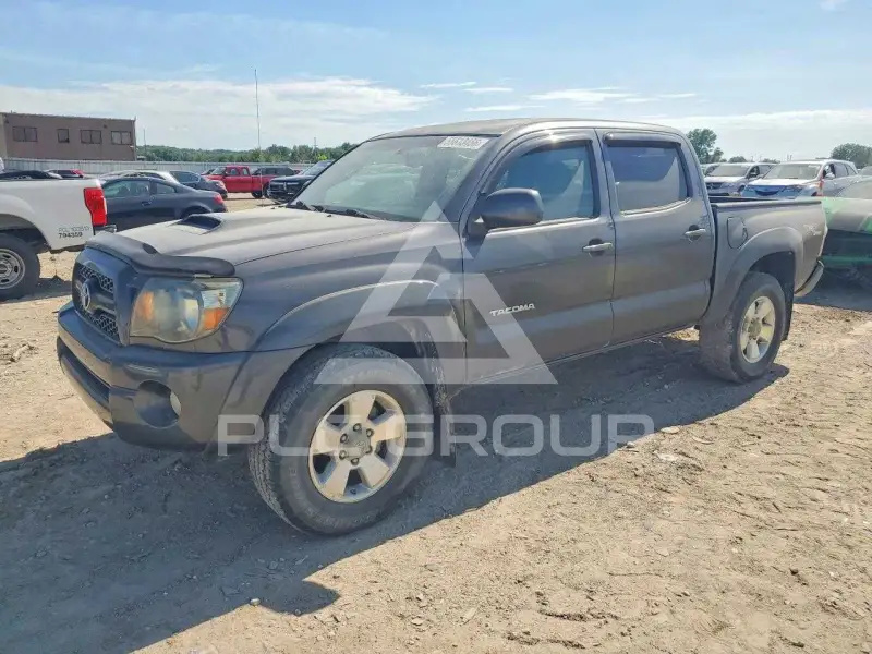 2011 Toyota TACOMA photo