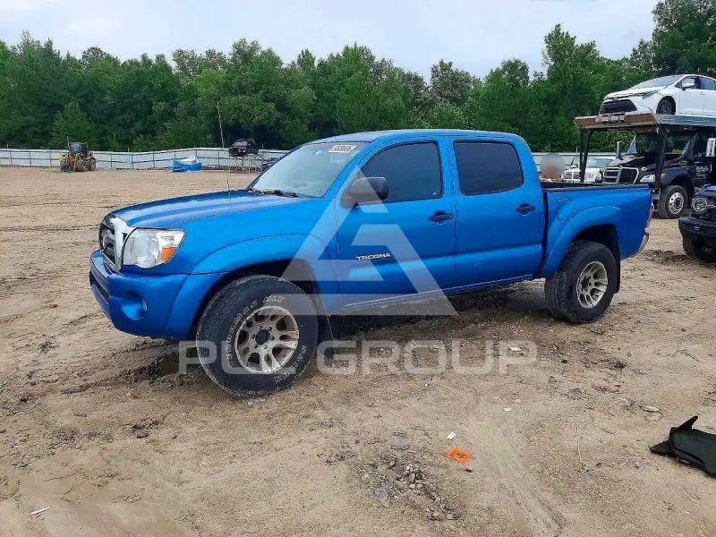 2011 Toyota TACOMA photo