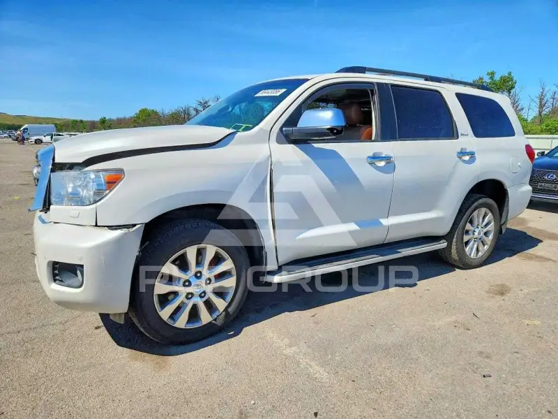 2011 Toyota SEQUOIA фото