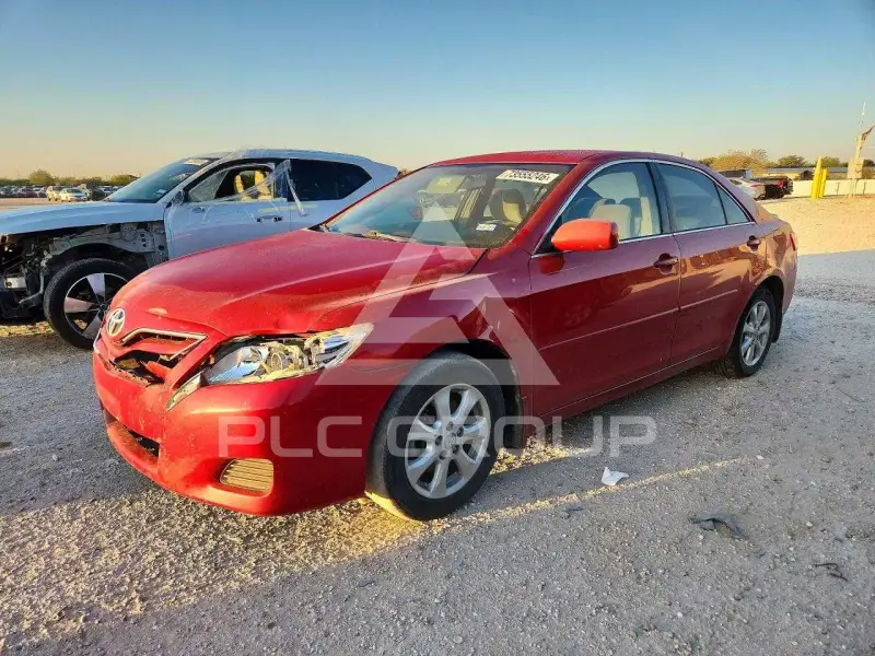 2011 Toyota CAMRY фото