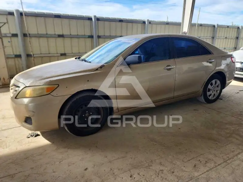 2011 Toyota CAMRY фото