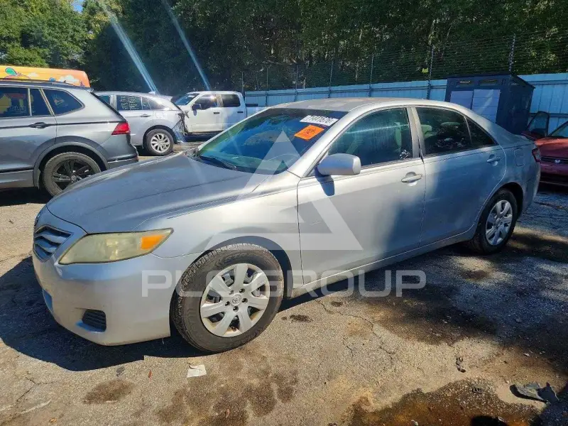 2011 Toyota CAMRY photo