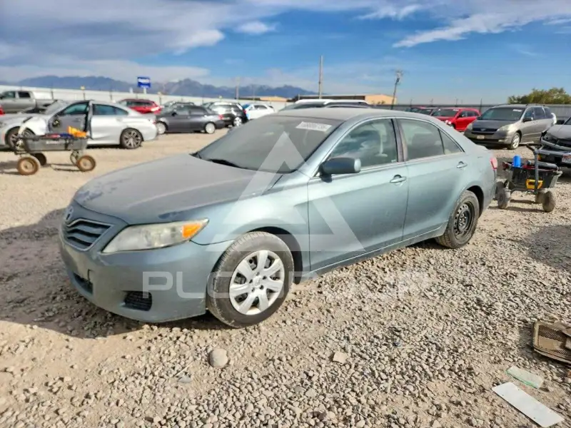 2011 Toyota CAMRY photo