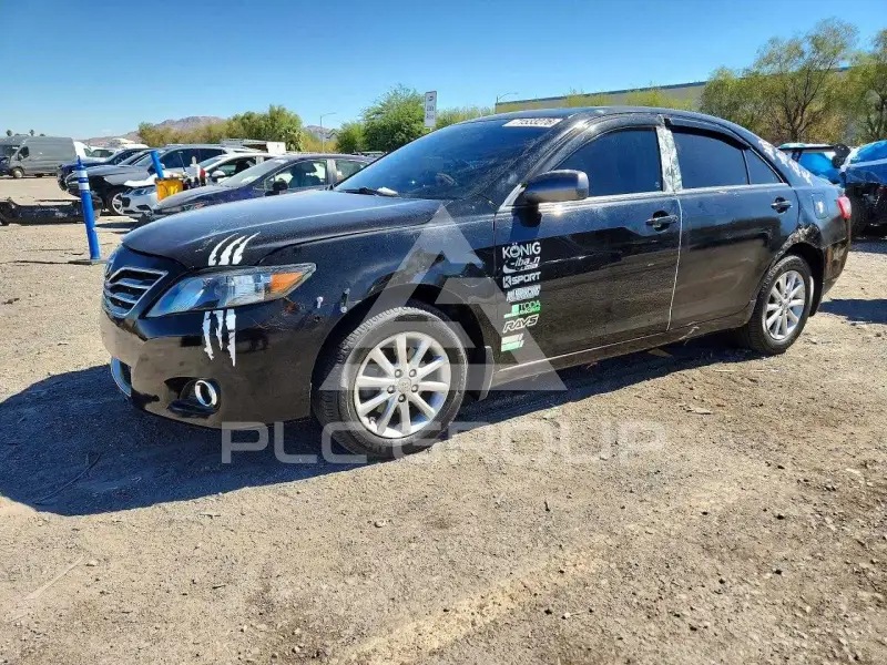 2011 Toyota CAMRY фото