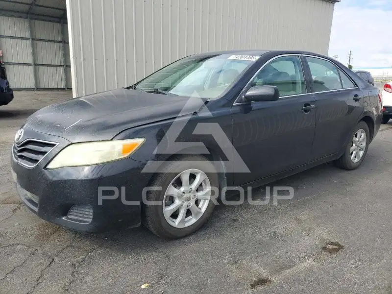 2011 Toyota CAMRY фото