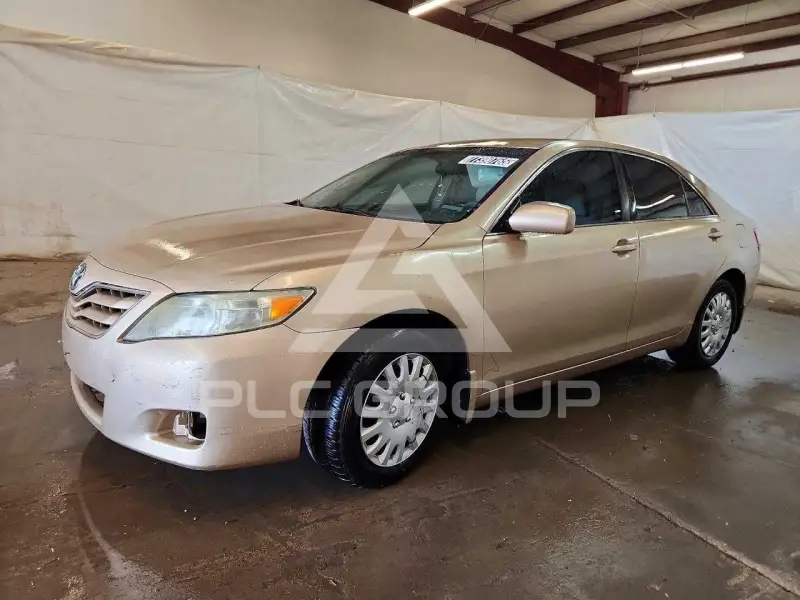 2011 Toyota CAMRY photo