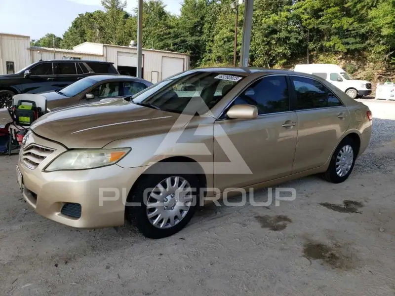 2011 Toyota CAMRY photo