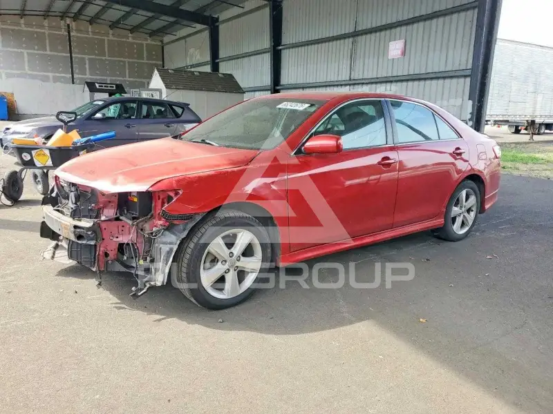 2011 Toyota CAMRY фото
