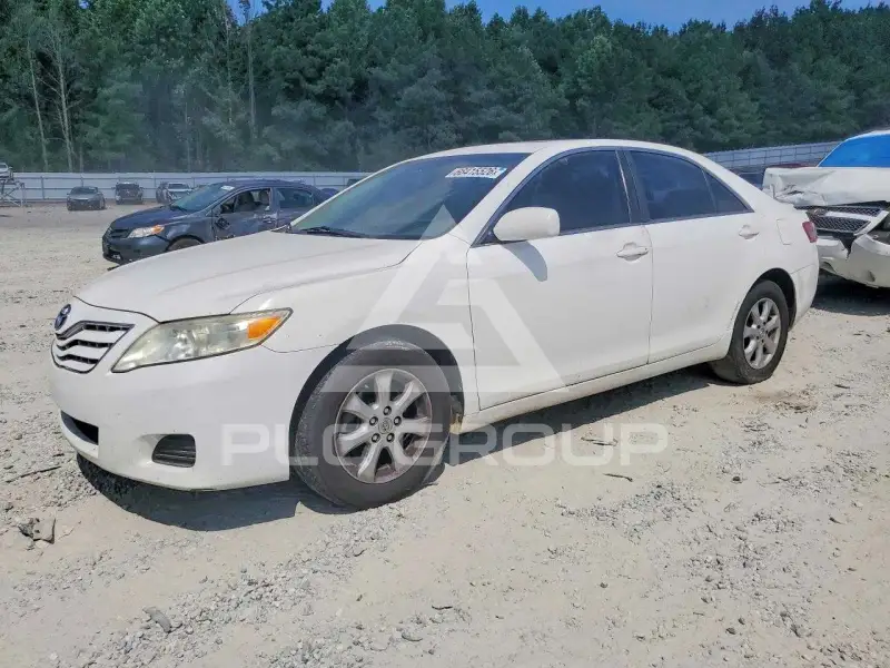 2011 Toyota CAMRY photo
