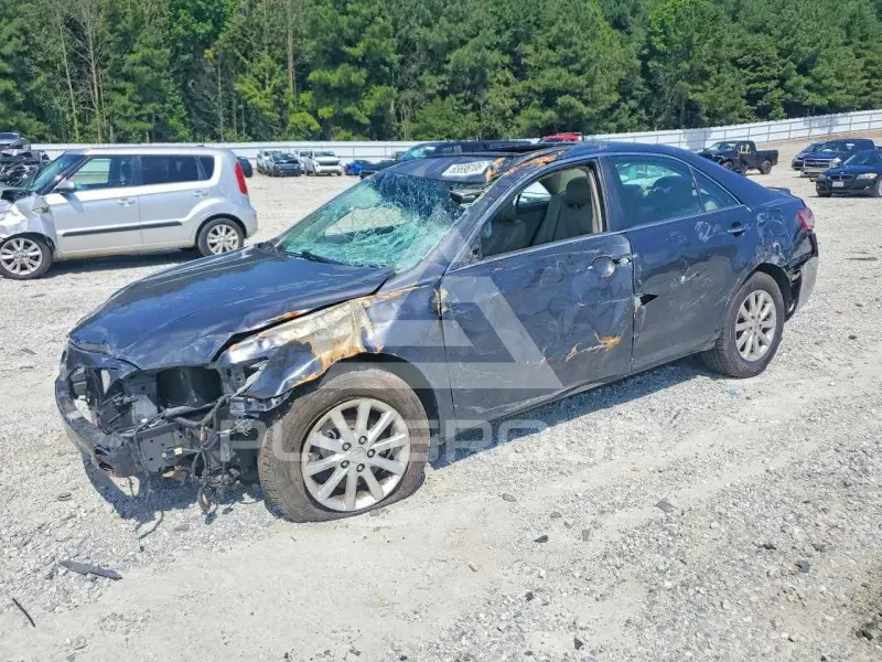 2011 Toyota CAMRY фото