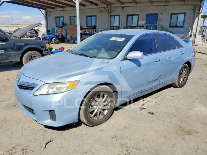 2011 Toyota CAMRY фото