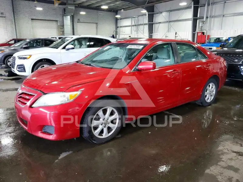2011 Toyota CAMRY фото
