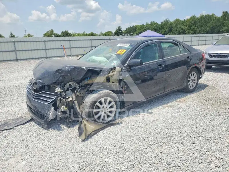 2011 Toyota CAMRY photo