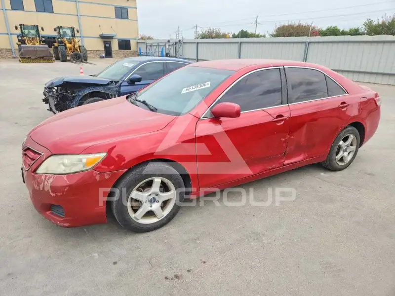 2011 Toyota CAMRY фото