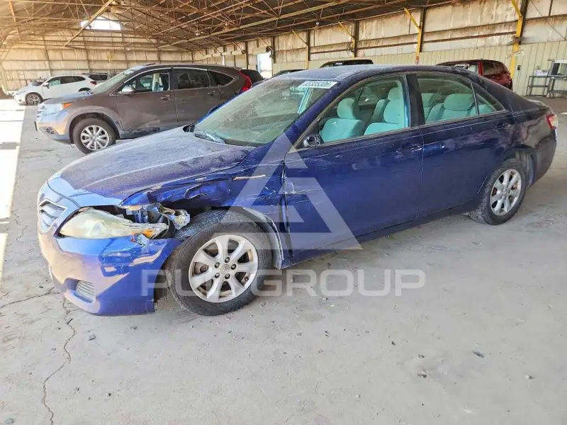 2011 Toyota CAMRY photo
