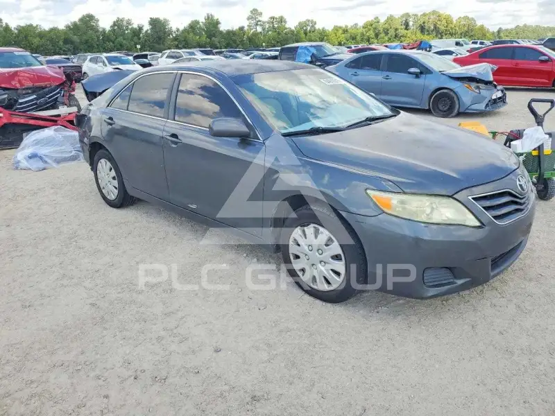 2011 Toyota CAMRY фото