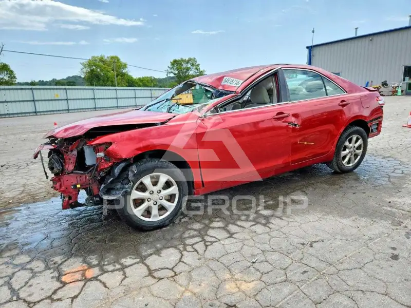 2011 Toyota CAMRY фото