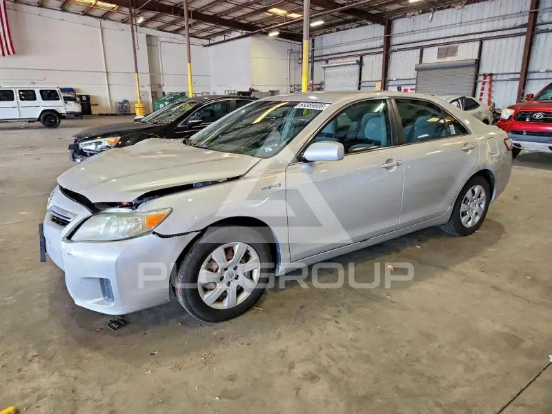 2011 Toyota CAMRY фото
