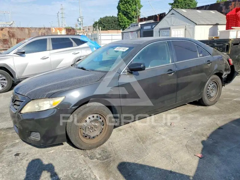 2011 Toyota CAMRY photo
