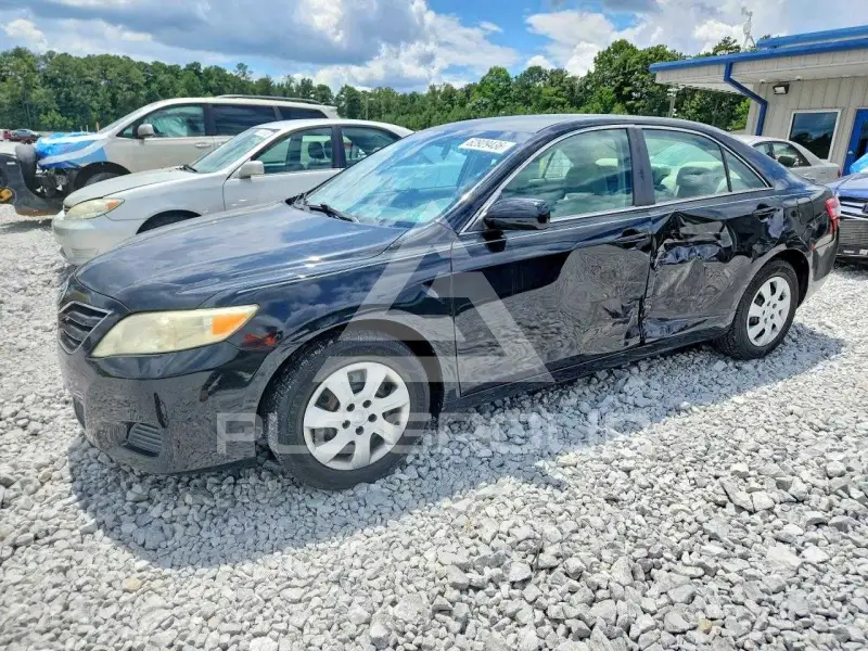 2011 Toyota CAMRY фото